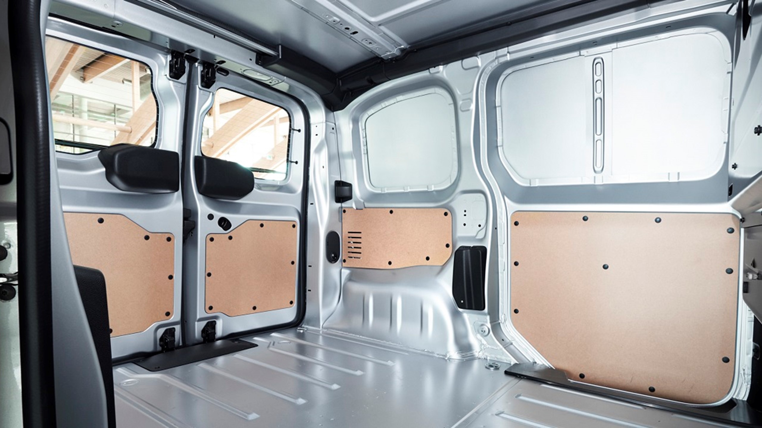 Toyota Proace 2016 Lastrum 2 1140X600