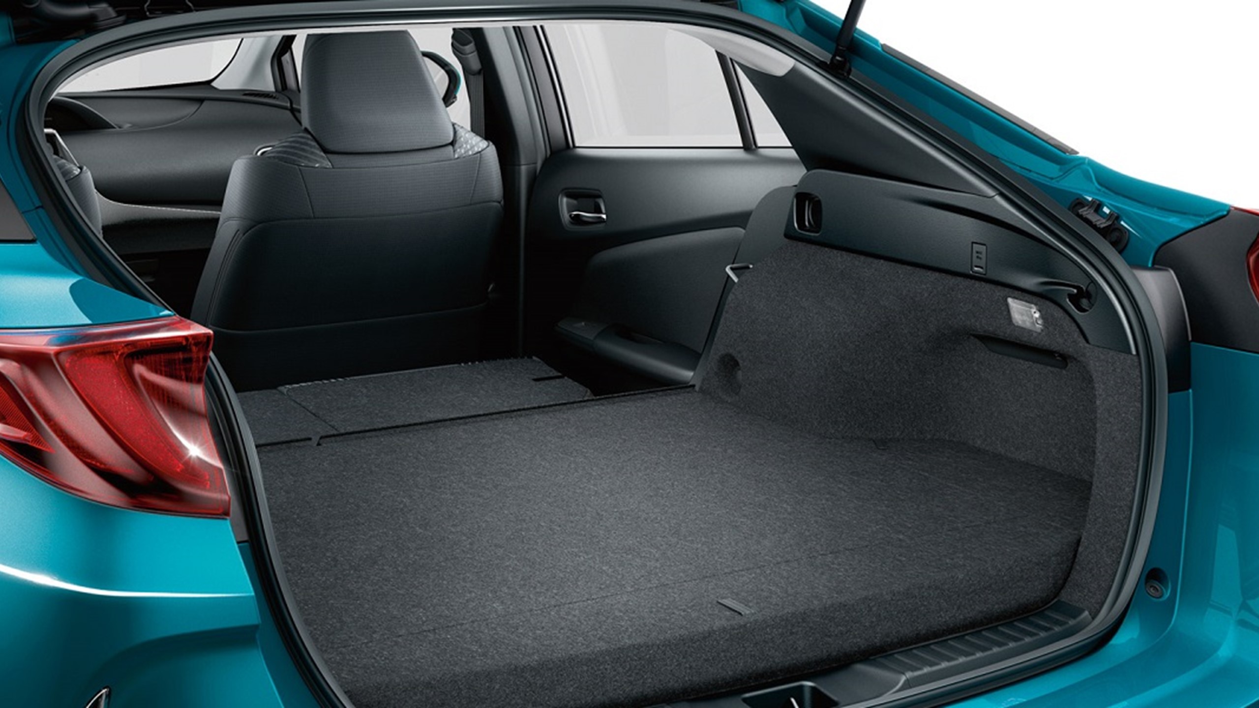 Toyota Prius Plug In 2016 Interior Tme 023 A Full Tcm 11 850751 1140X600