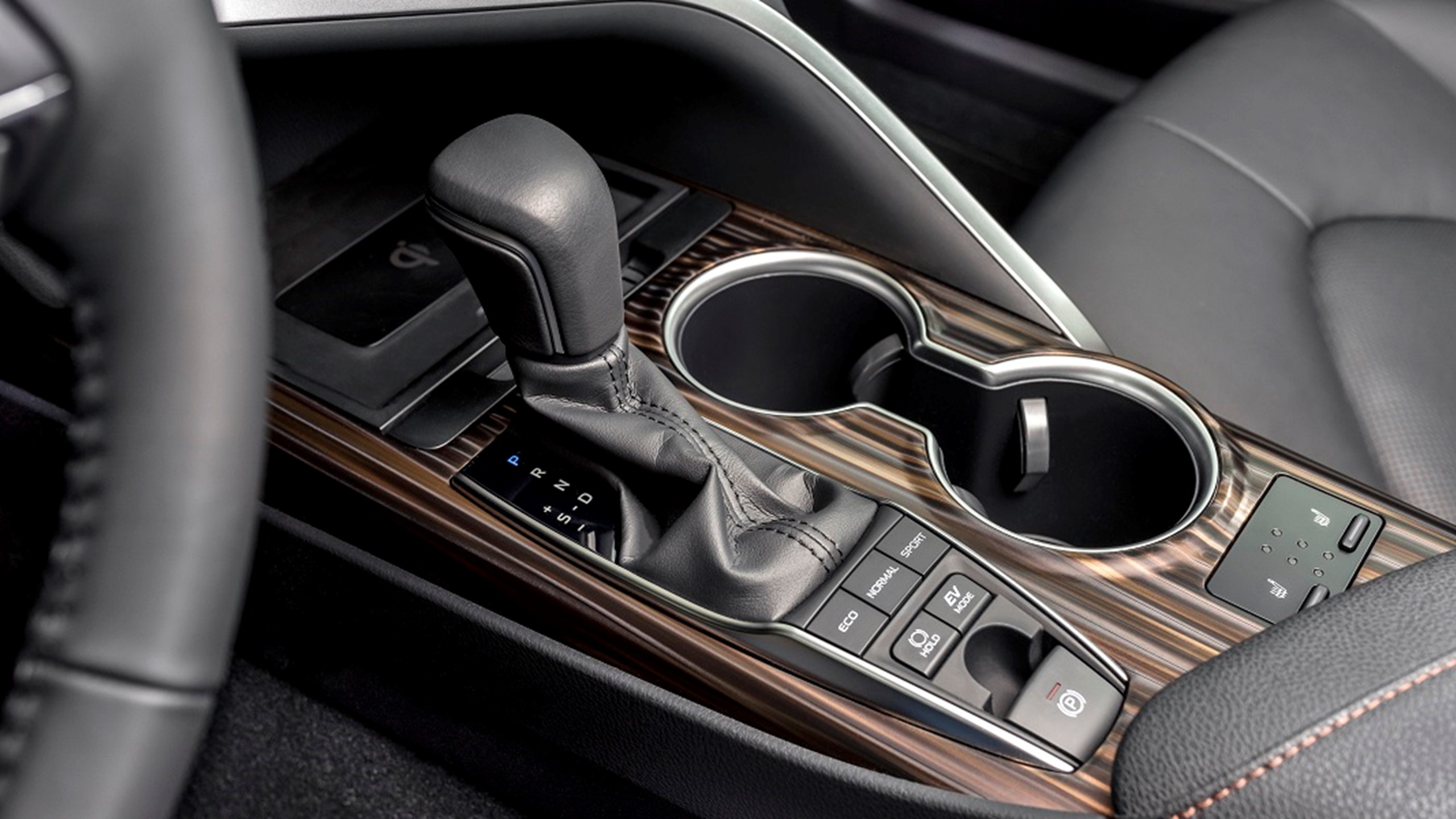 Camry 2019 075 448311 1140X600