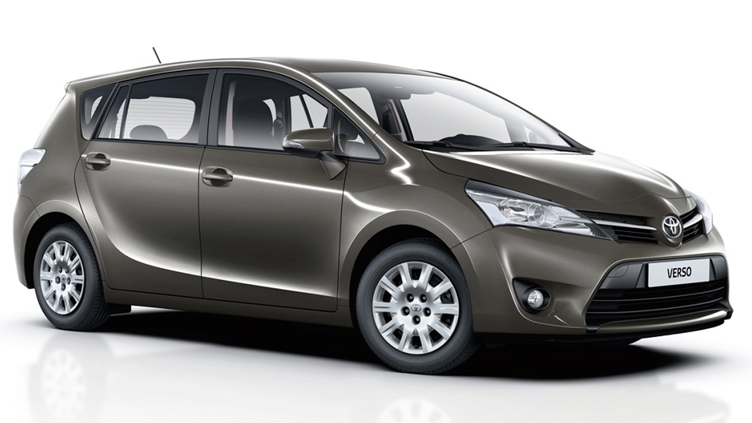 Toyota Verso 2016 Exterior Tme 007 A Full Tcm 25 616647 1140X600