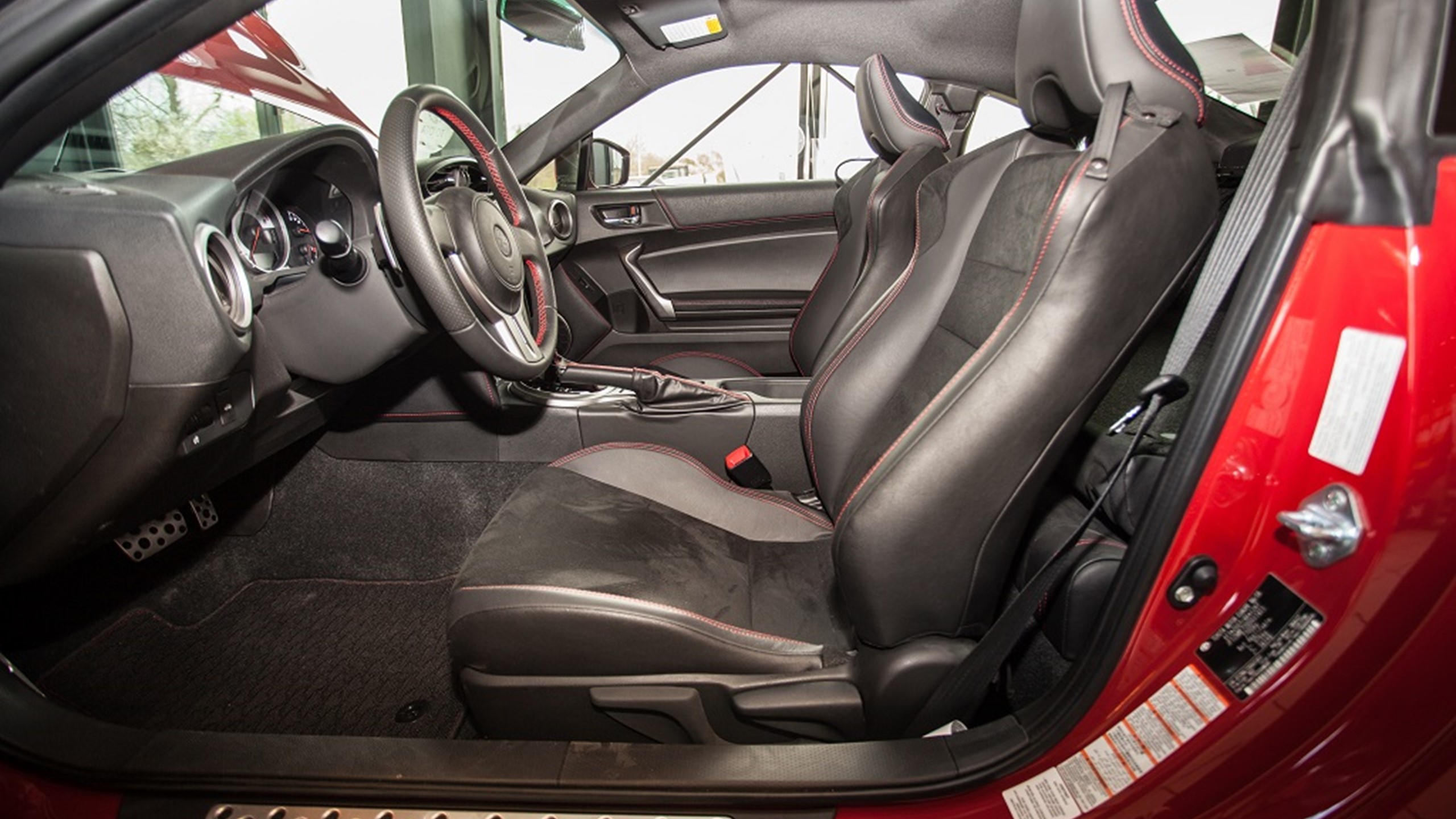 Gt86 Roed Interior Side Era