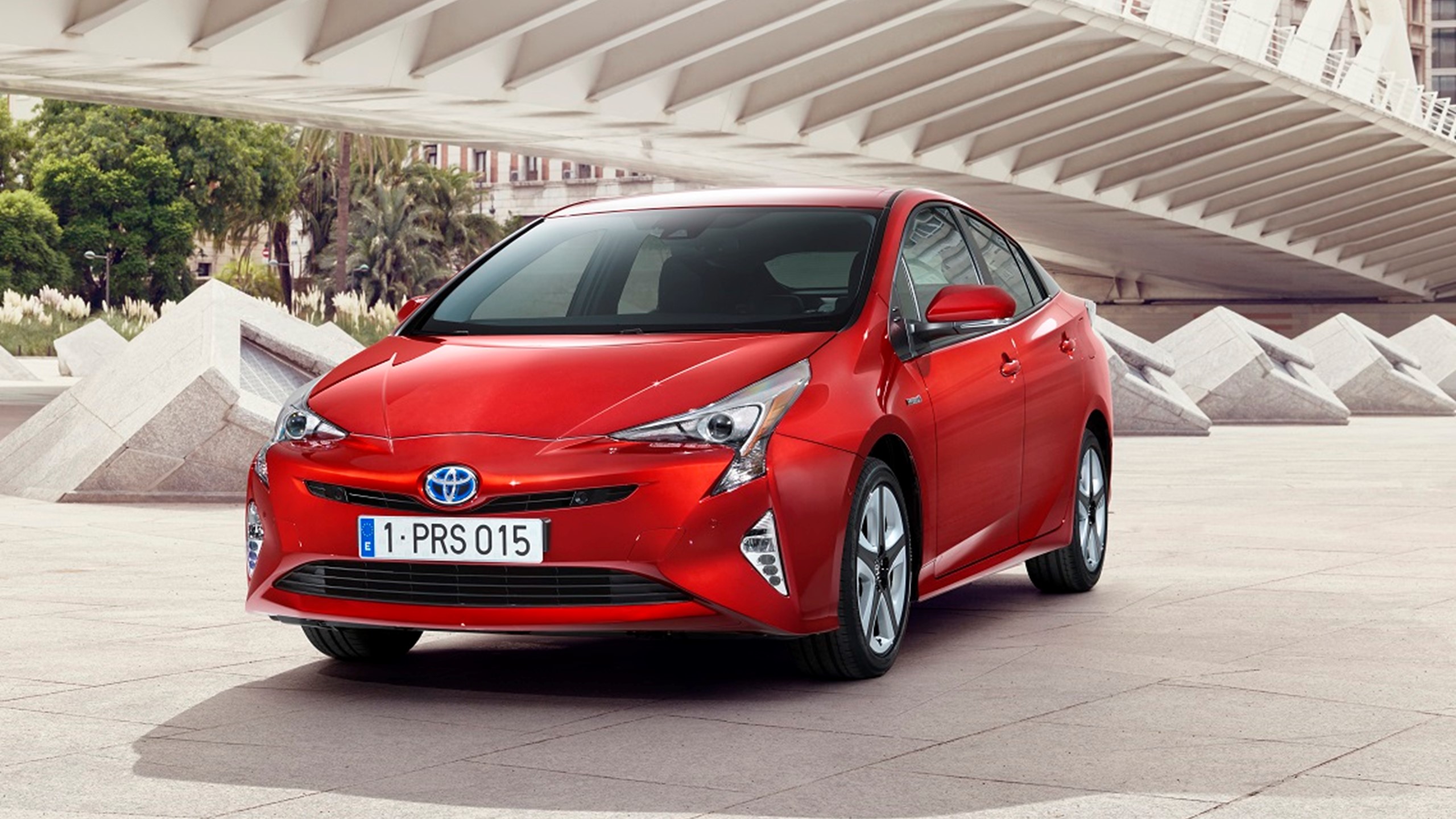 Toyota Prius 2015 For Roed Bygning 1140X650