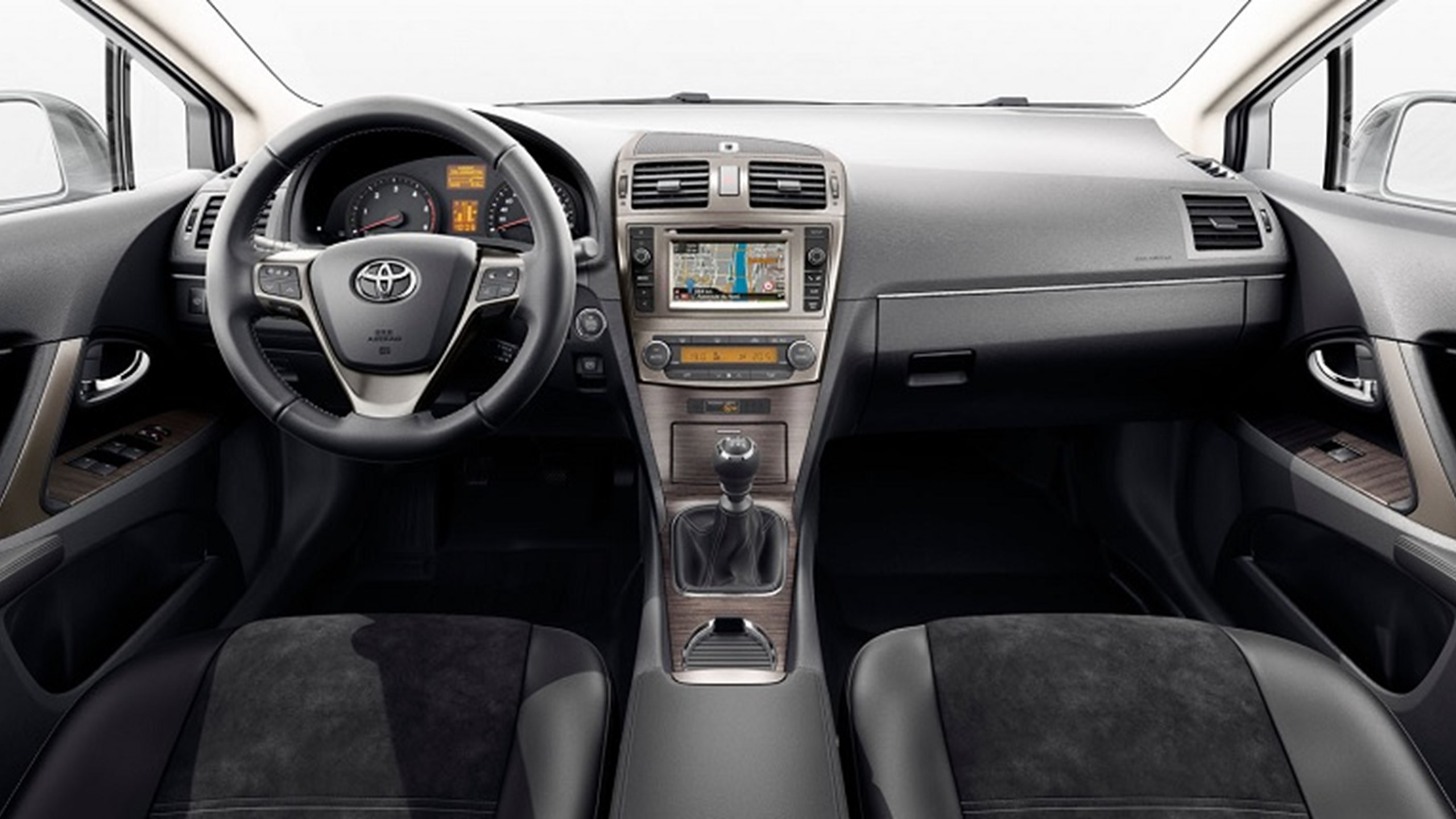 Toyota Avensis 2008 Interioer 848X430