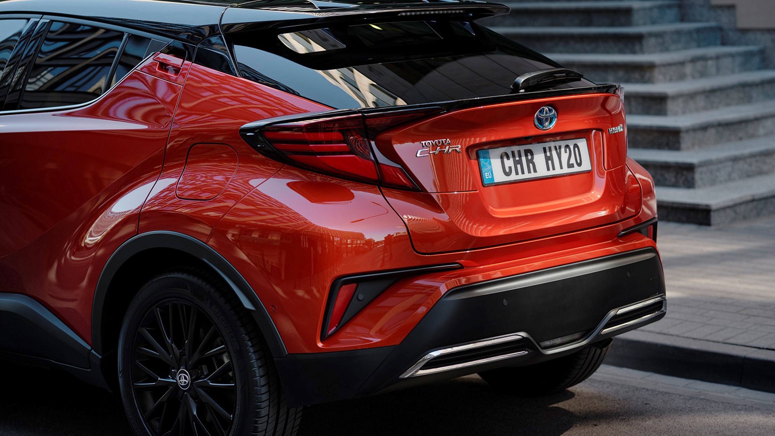 C Hr 2020 Alufaelge Baglygter Bagfra Side 1600X900 (1)