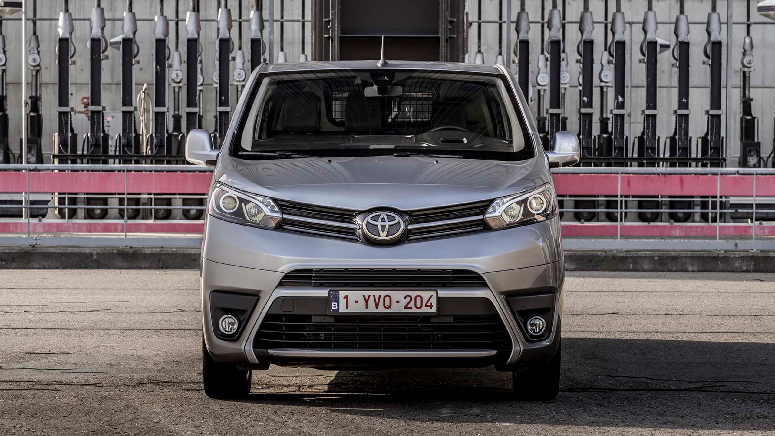 Toyota Proace Electric Front Graa 1900X1069