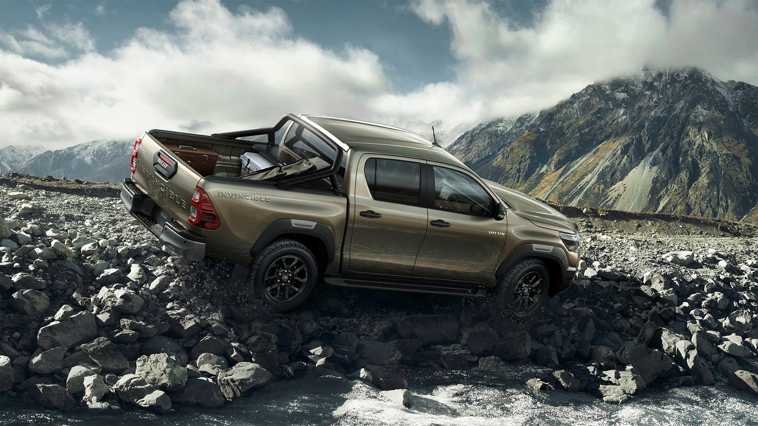 Toyota Hilux 2020 Gallery 05 Full Tcm 25 2017452